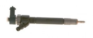 VOLVO S60 INJECTOR