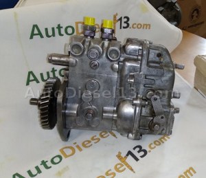 RENAULT 2 CYL INJECTION PUMP 