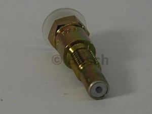 INJECTEUR ESSENCE MERCEDES-BENZ 0437004002